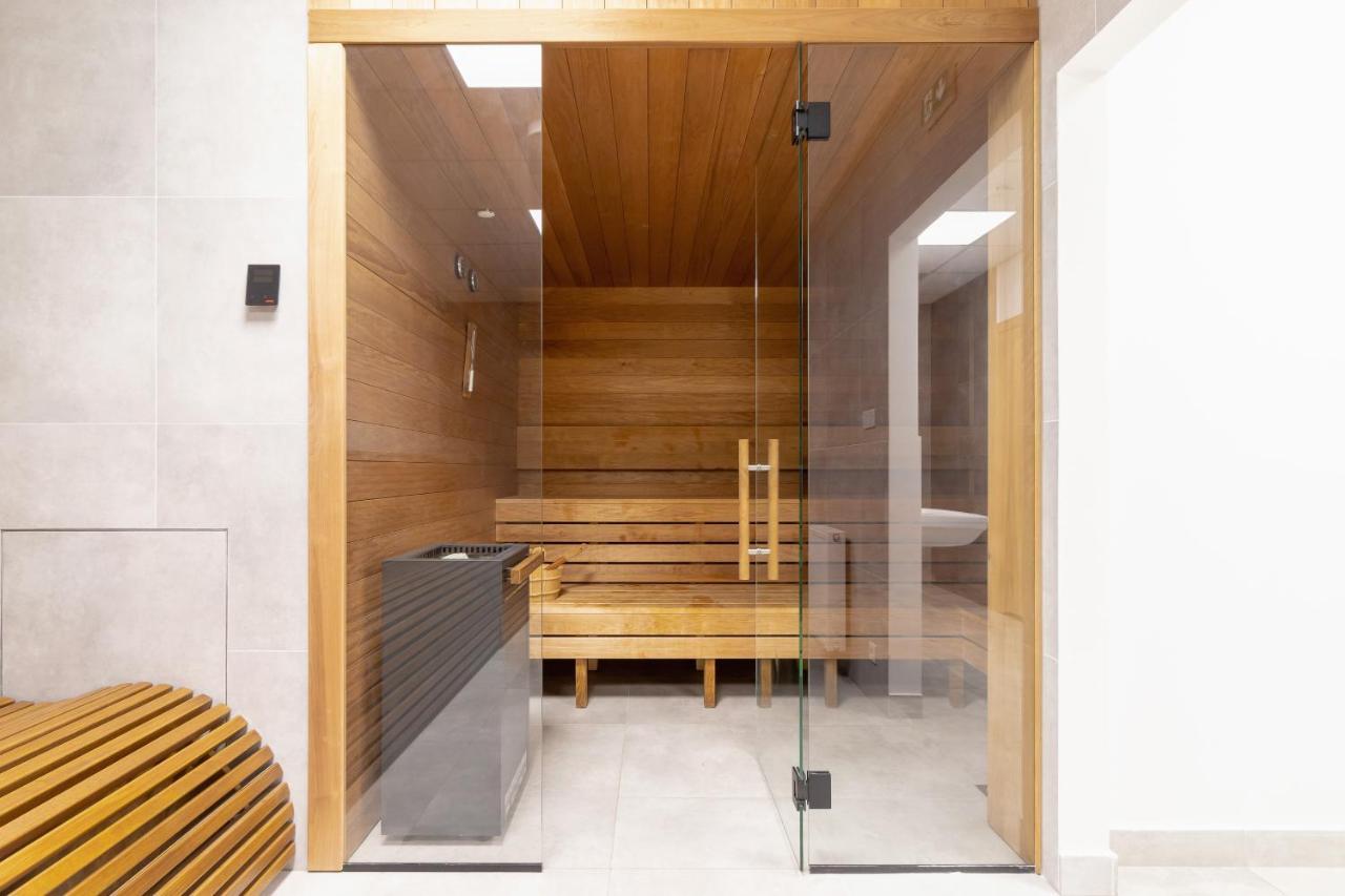 Cozy Studio Apartments Sauna & Ac Krakow By Noclegi Renters Eksteriør billede